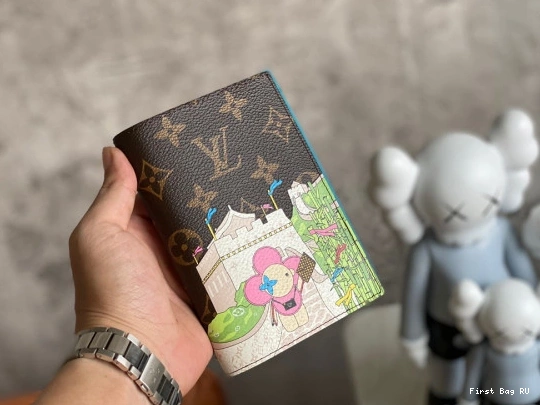 First bag ru PASSPORT COVER VUITTON LOUIS 0804
